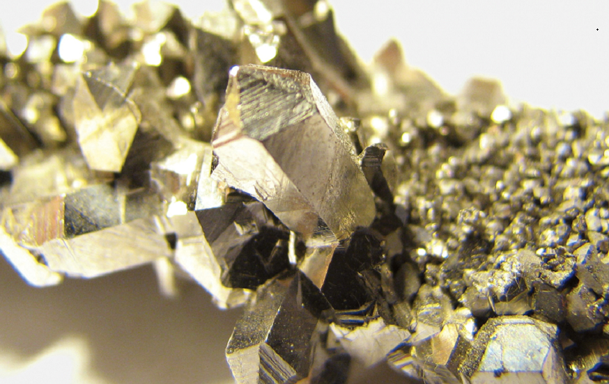 Top 10 Hoogsmeltende Metalen: Van Wolfram tot Titanium