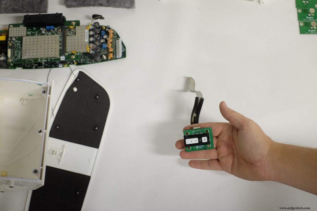 Sonos S5 Speaker Teardown: Binnenkijken In Het Ontwerp Van Een Premium Thuis Audio Apparaat