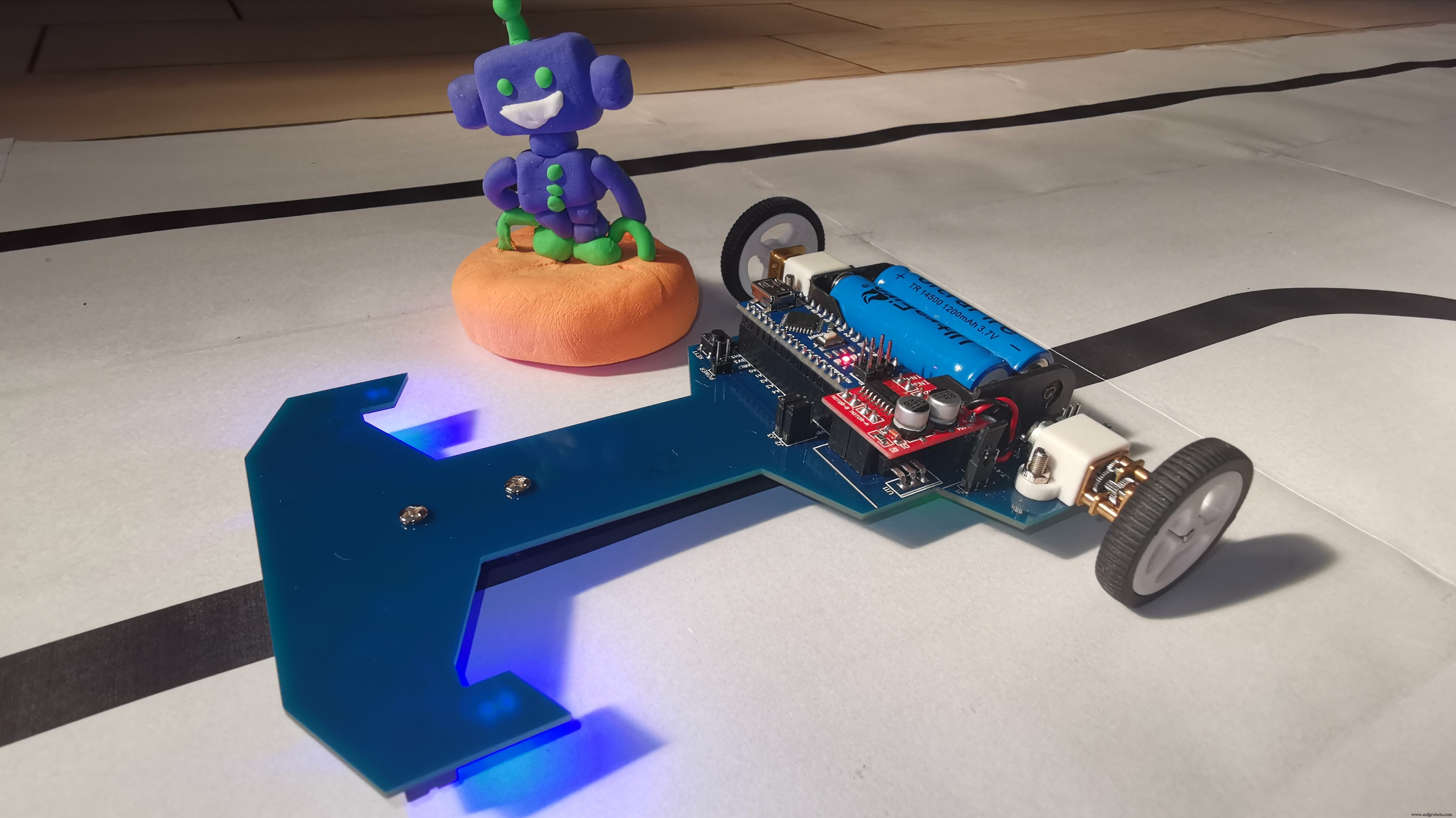 V4 Snelheids Lijnvolgende Robot – Geavanceerd Arduino Nano Systeem