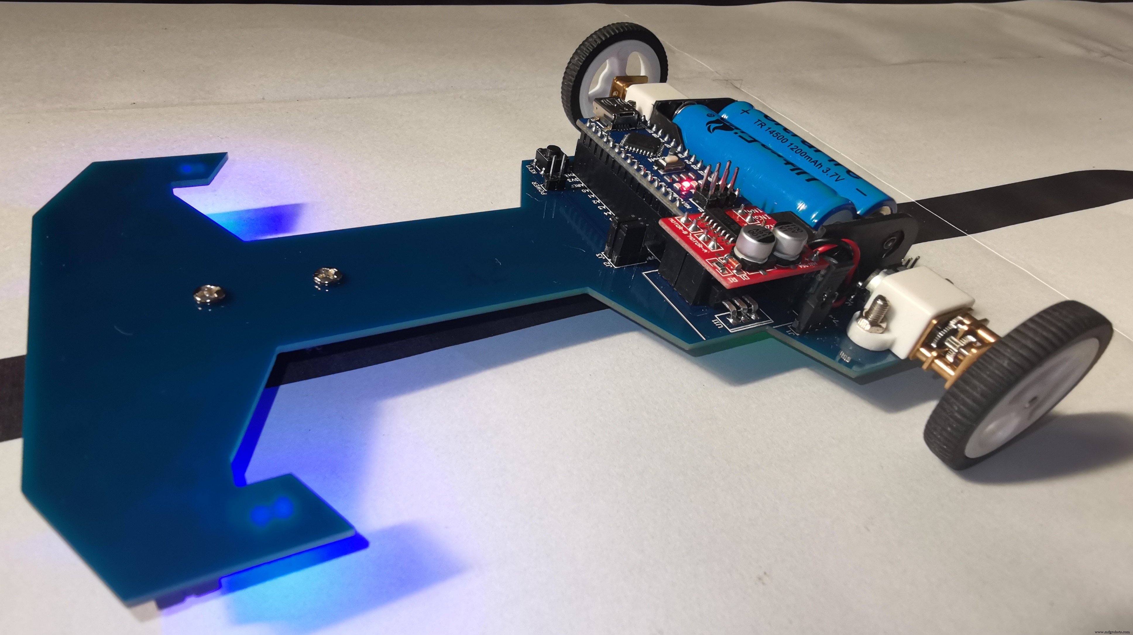 V4 Snelheids Lijnvolgende Robot – Geavanceerd Arduino Nano Systeem