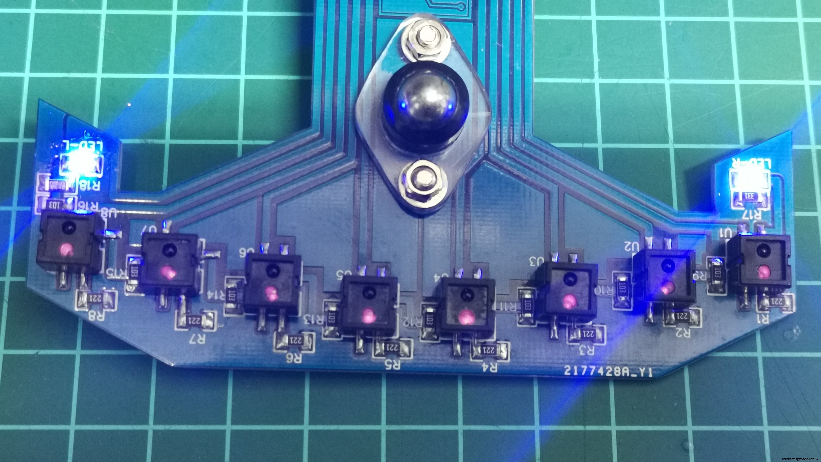 V4 Snelheids Lijnvolgende Robot – Geavanceerd Arduino Nano Systeem