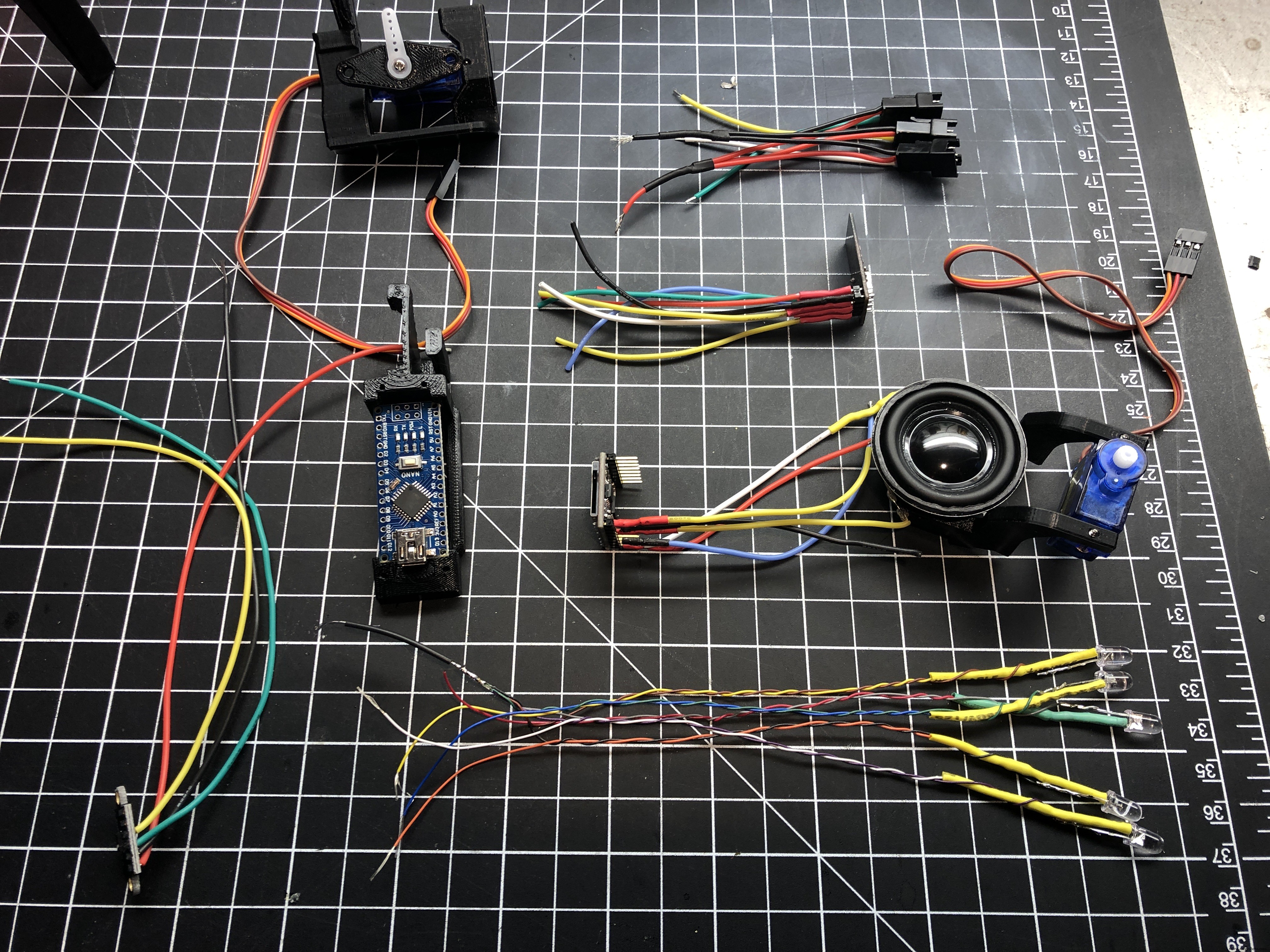 Bouw een Echte Portal 2 Torenkanon met Arduino – 3-As Beweging & Audio