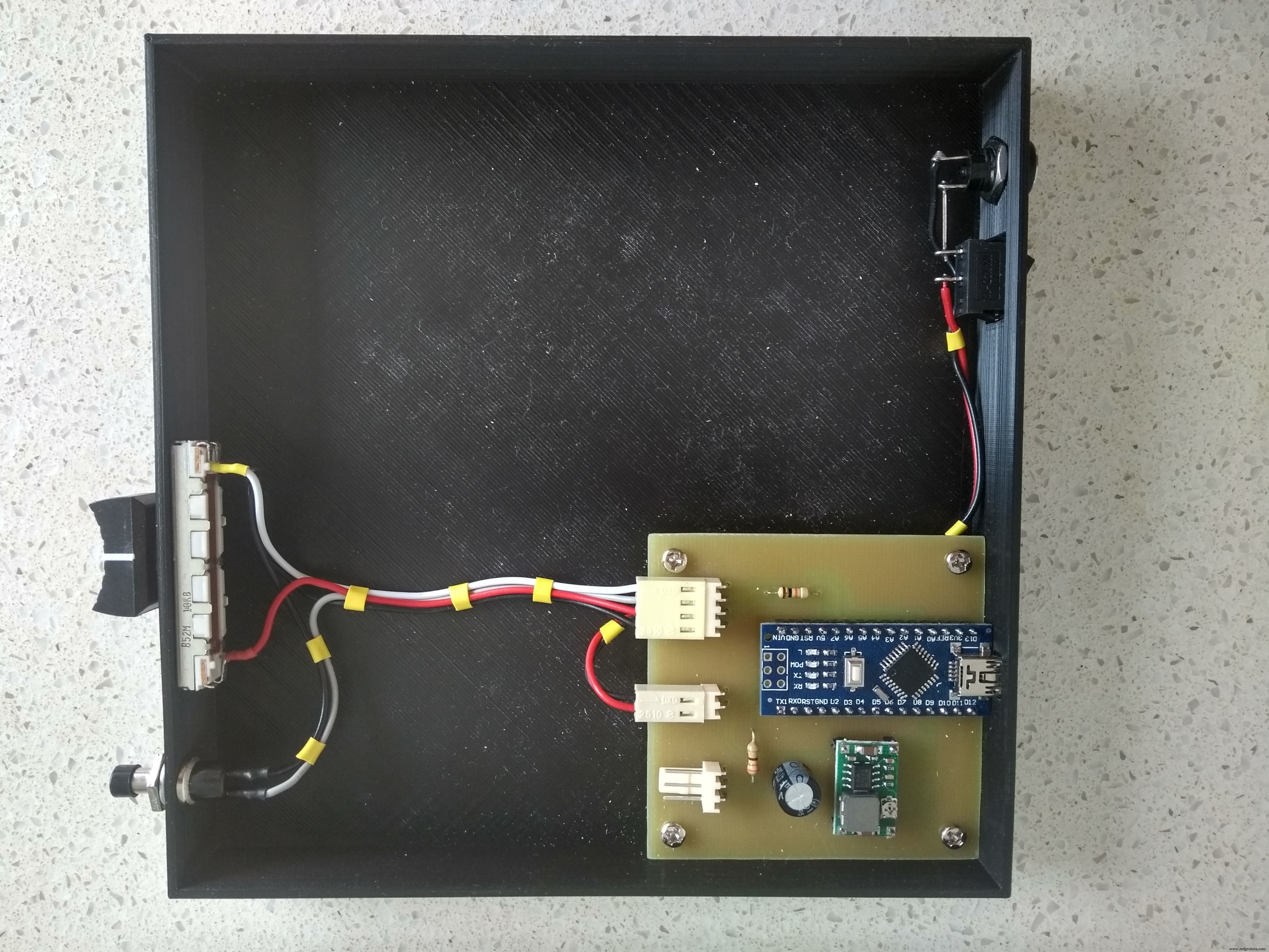 DIY Hot Glue LED Matrix Lamp – Bouw je eigen kleurrijke display