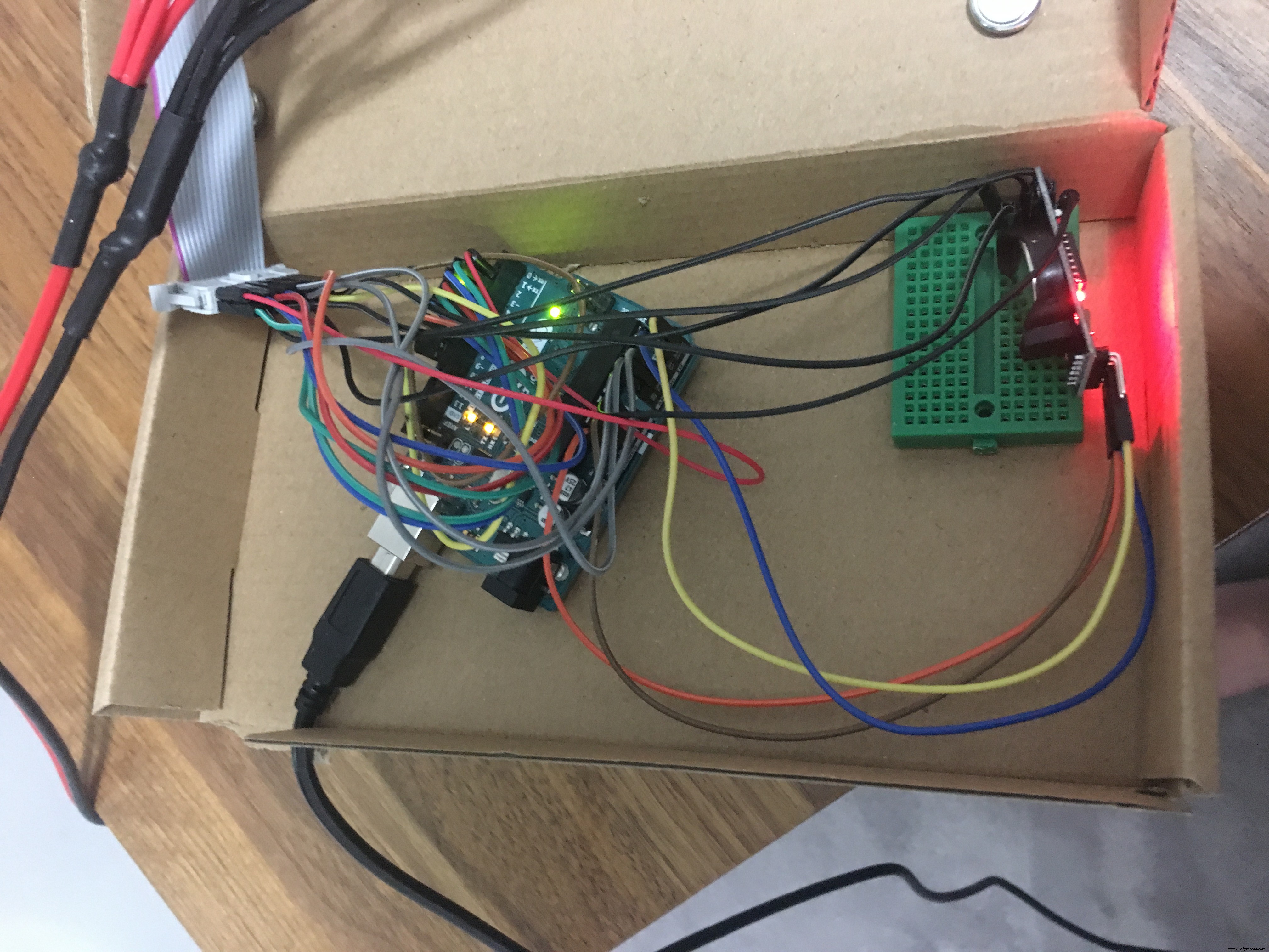 Precieze Nieuwjaarsafteltelling met Arduino en LED-matrix