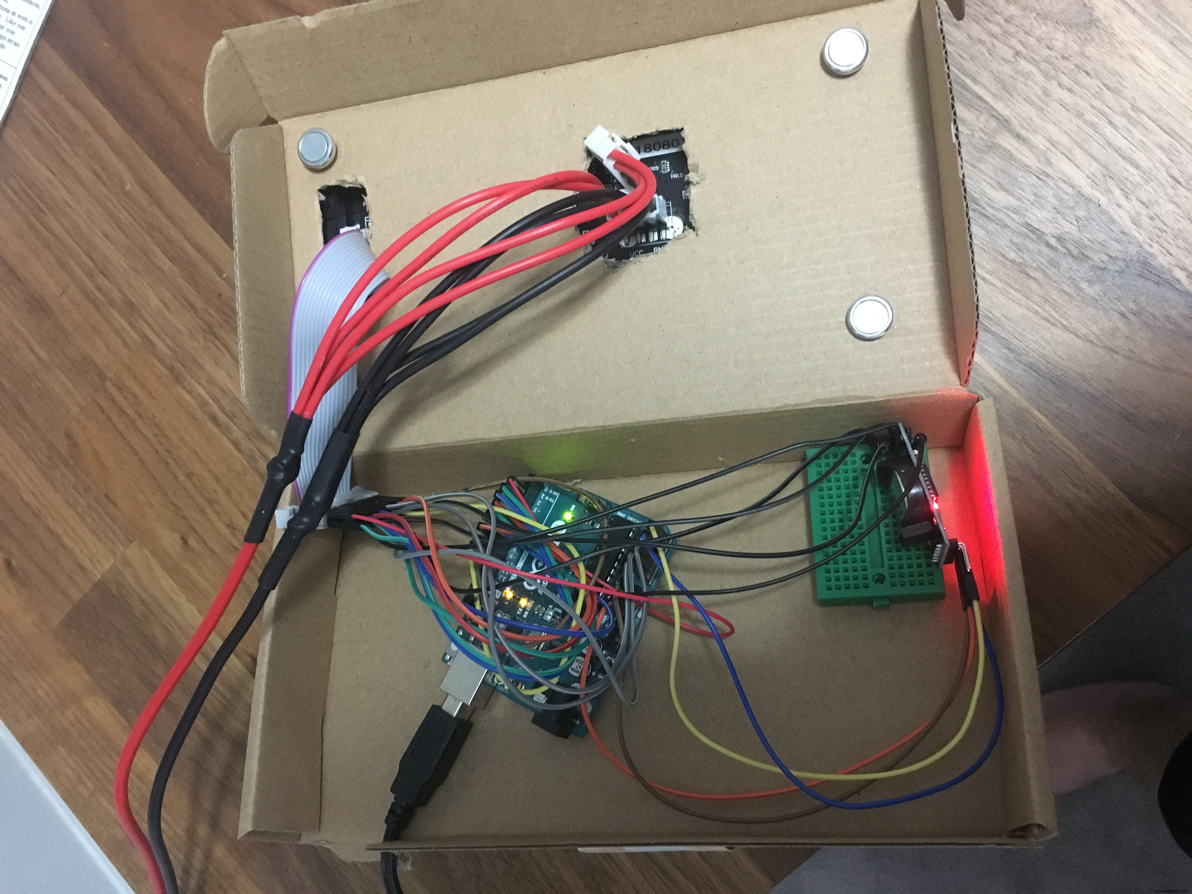 Precieze Nieuwjaarsafteltelling met Arduino en LED-matrix