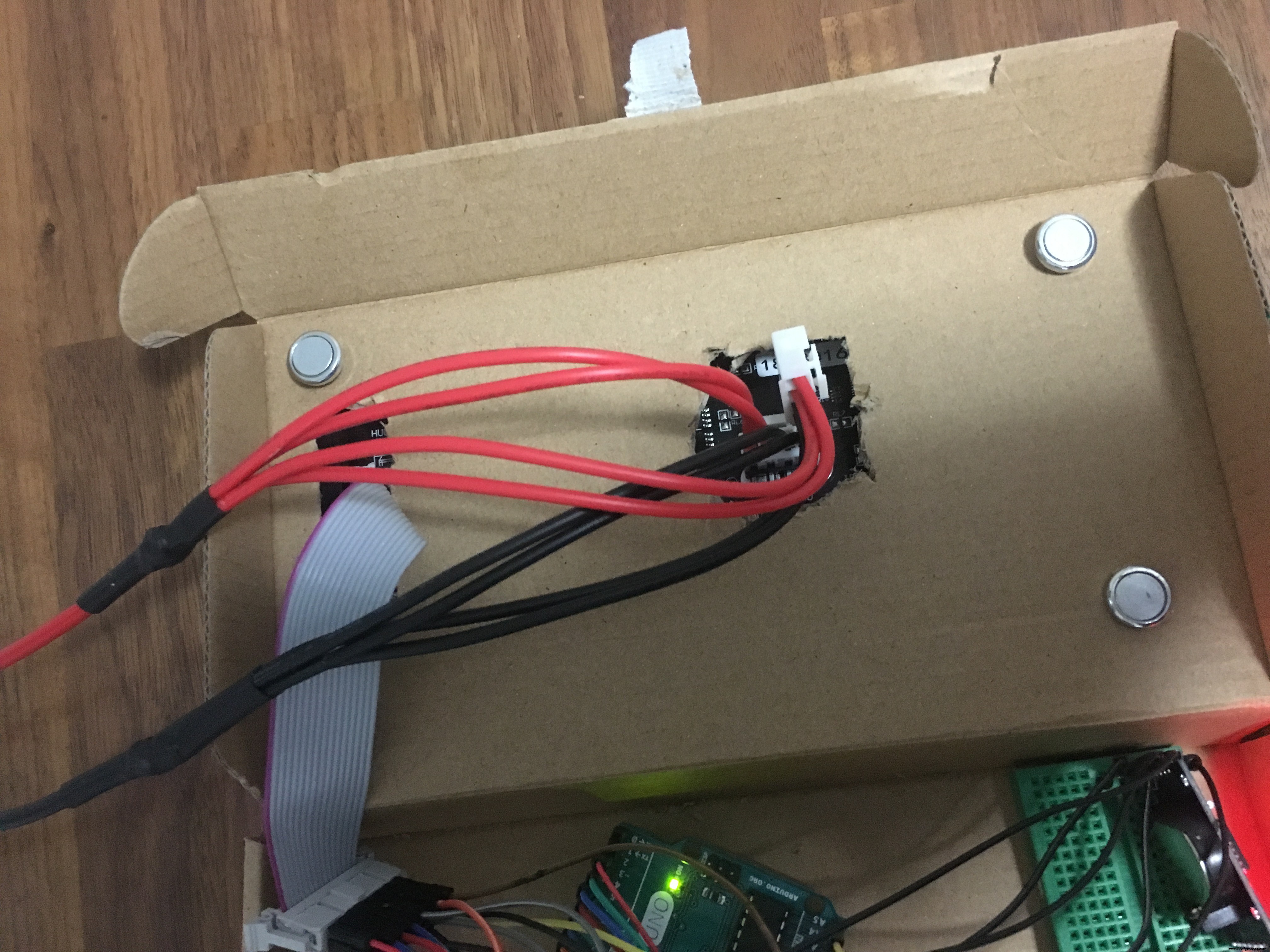 Precieze Nieuwjaarsafteltelling met Arduino en LED-matrix