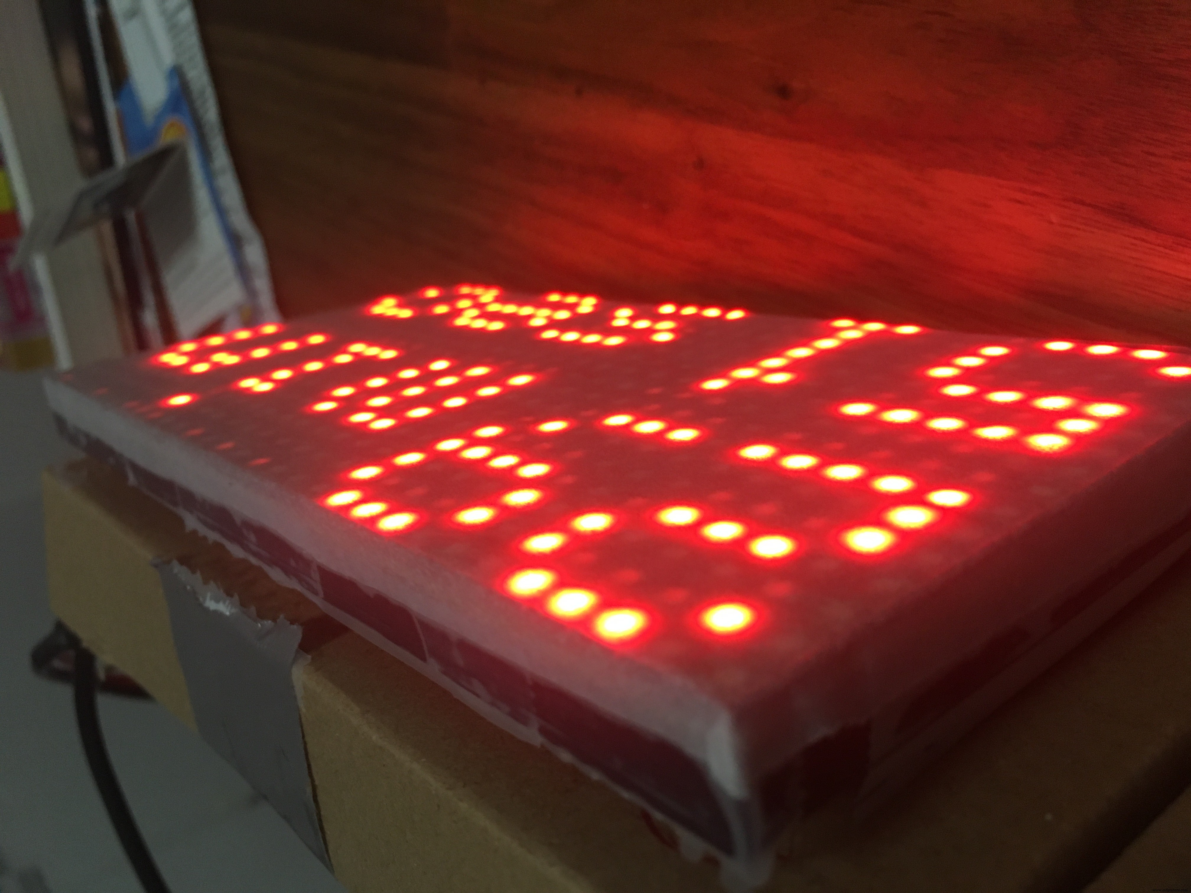 Precieze Nieuwjaarsafteltelling met Arduino en LED-matrix