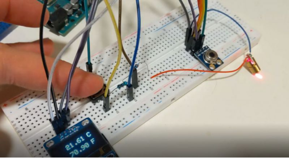 Bouw een Contactloze Infrarood Thermometer met Arduino Nano en GY-906