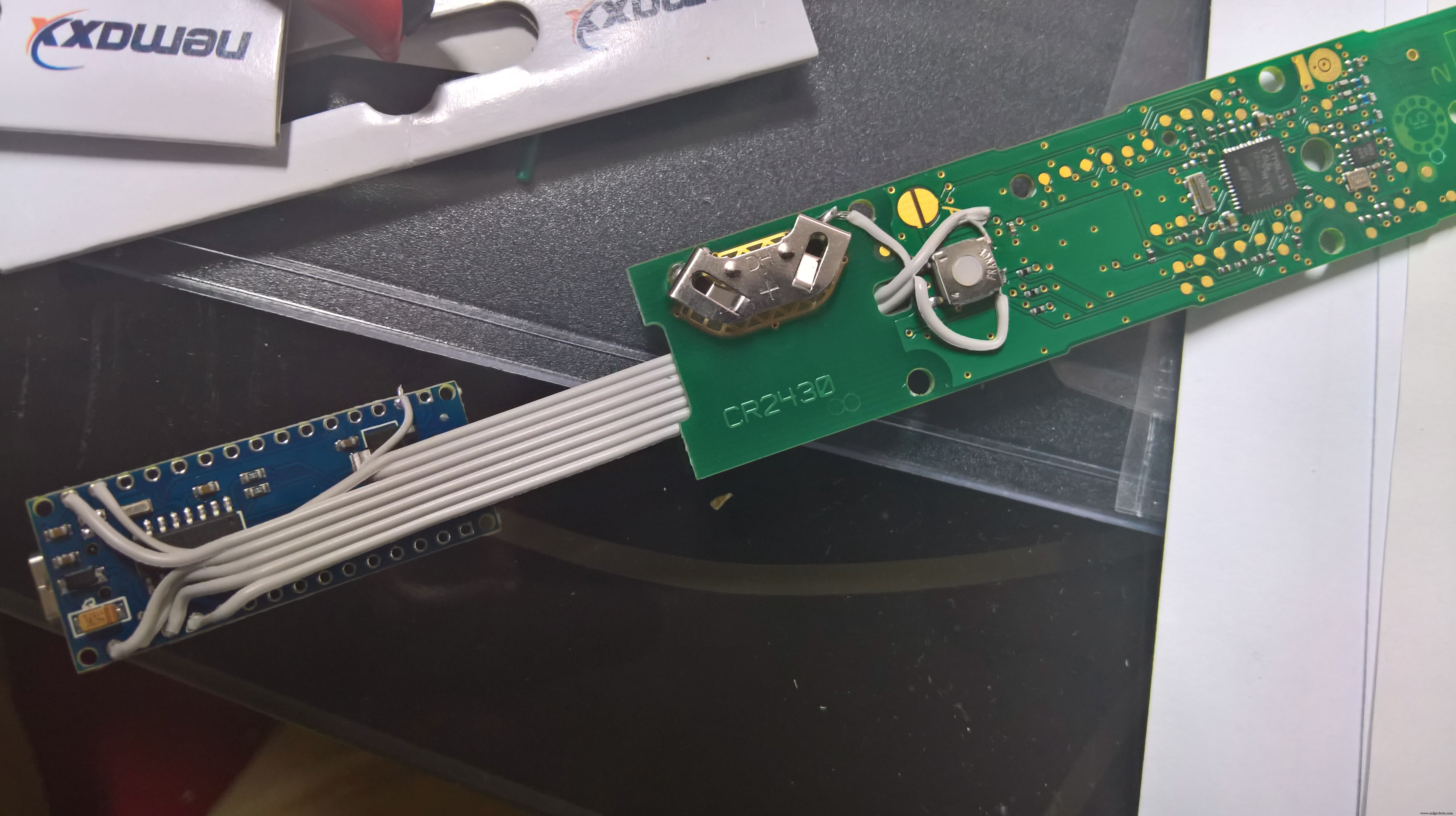 SomfyDuino: USB-naar-Somfy IO Adapter Voor Arduino Nano