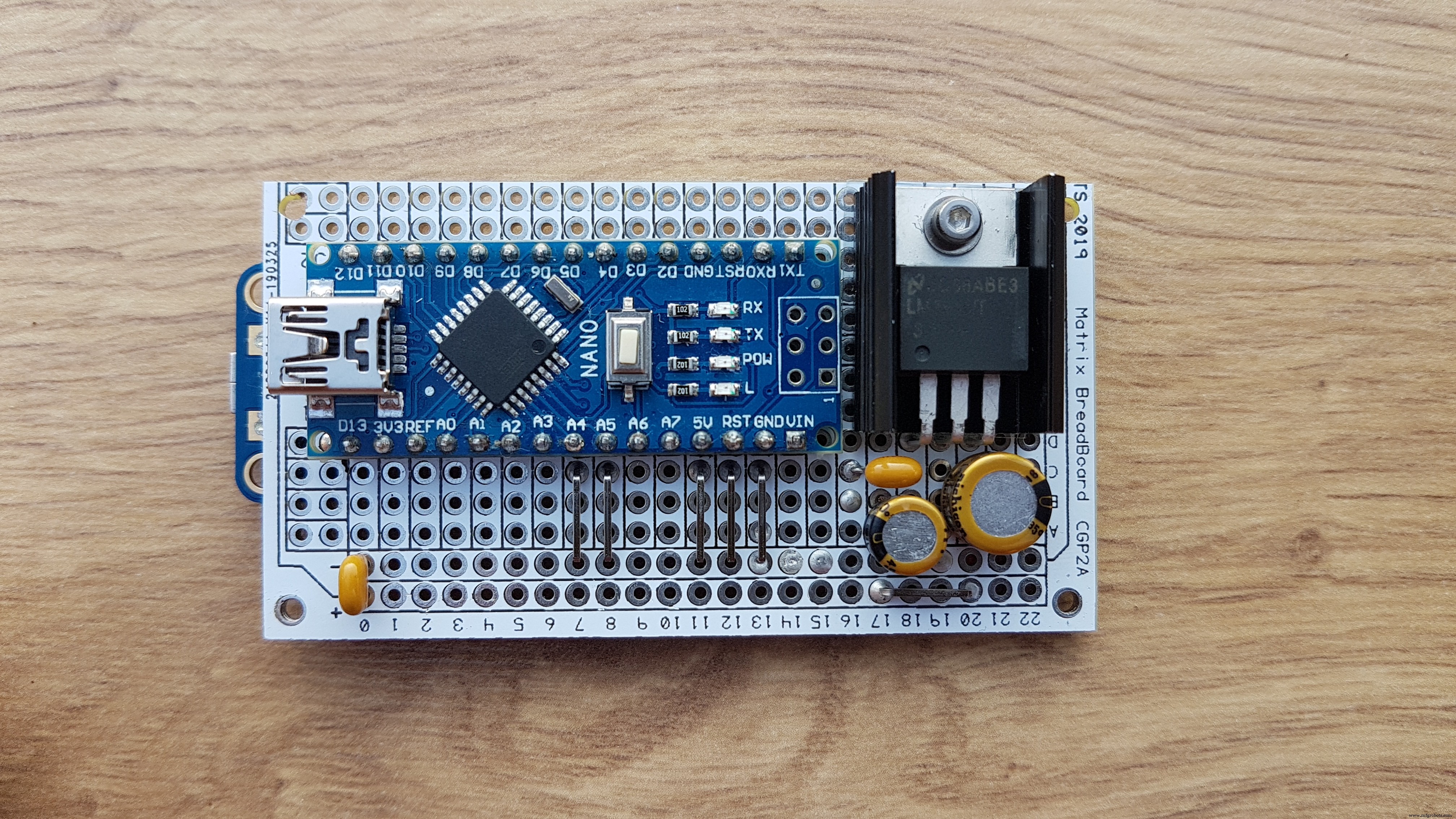 Hoog-precieze LED-matrix klok met DS3231 RTC, BME280 weerdata, BH1750 lichtsensor & ESP01 NTP-synchronisatie