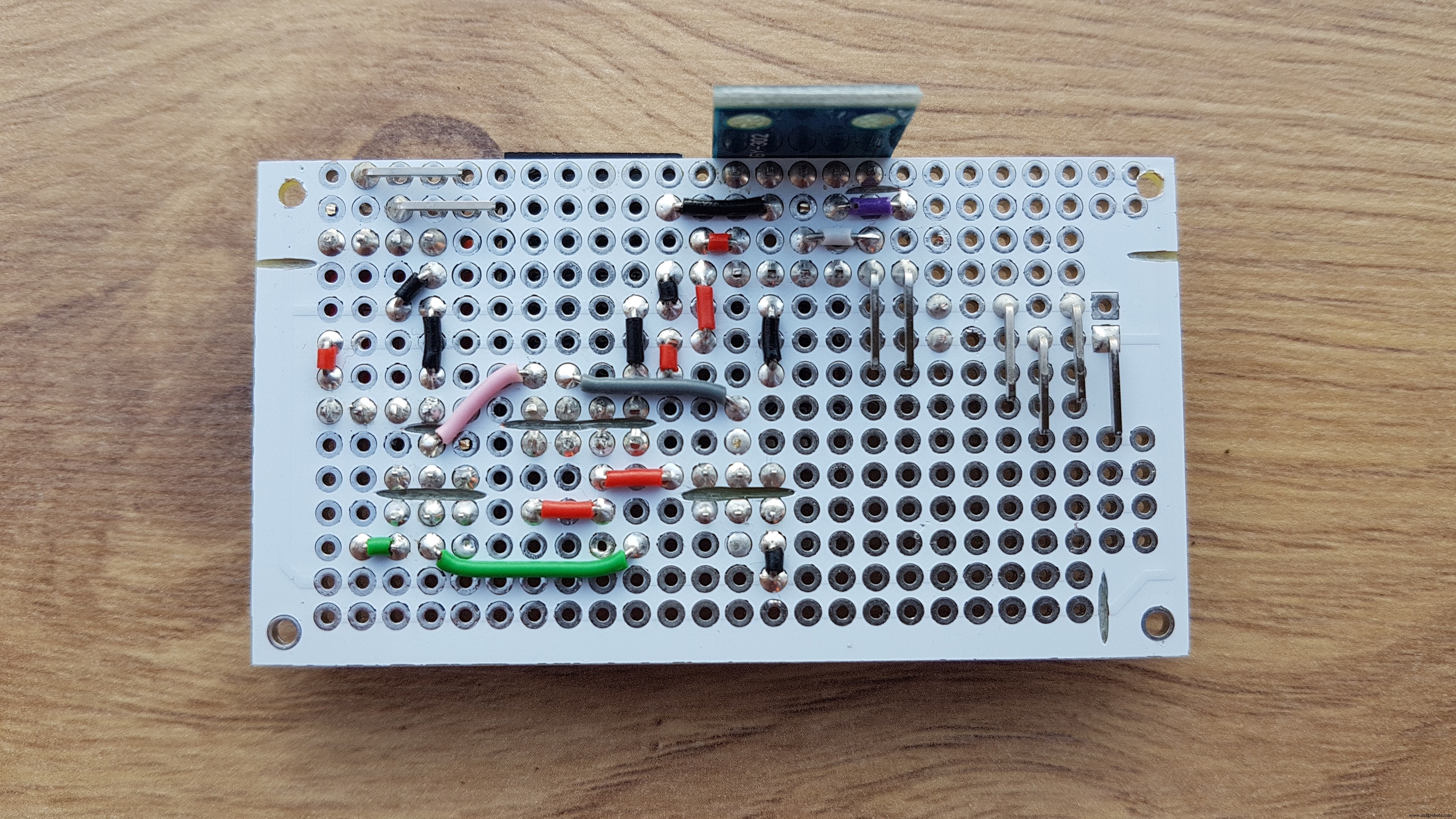 Hoog-precieze LED-matrix klok met DS3231 RTC, BME280 weerdata, BH1750 lichtsensor & ESP01 NTP-synchronisatie