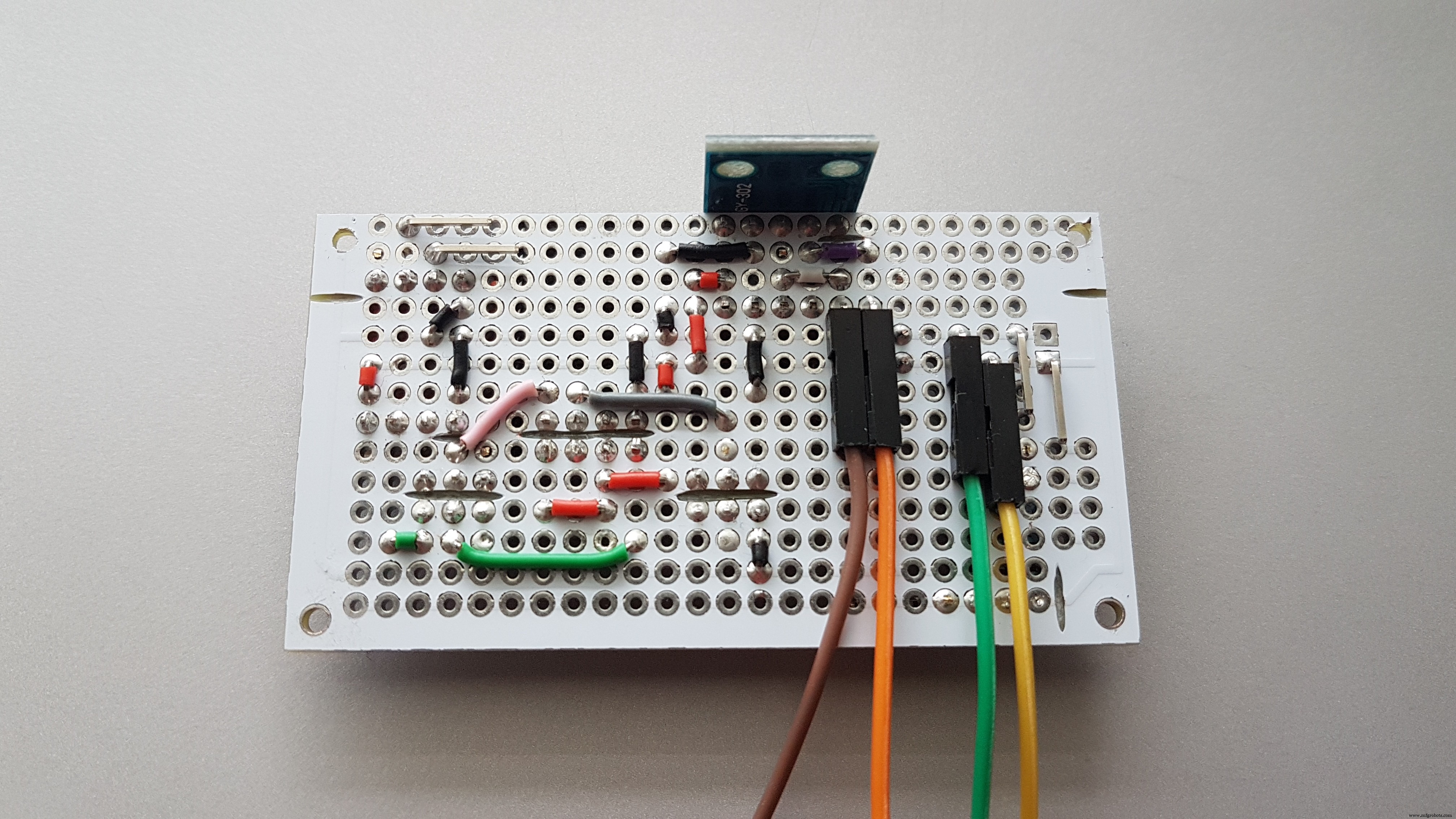 Hoog-precieze LED-matrix klok met DS3231 RTC, BME280 weerdata, BH1750 lichtsensor & ESP01 NTP-synchronisatie
