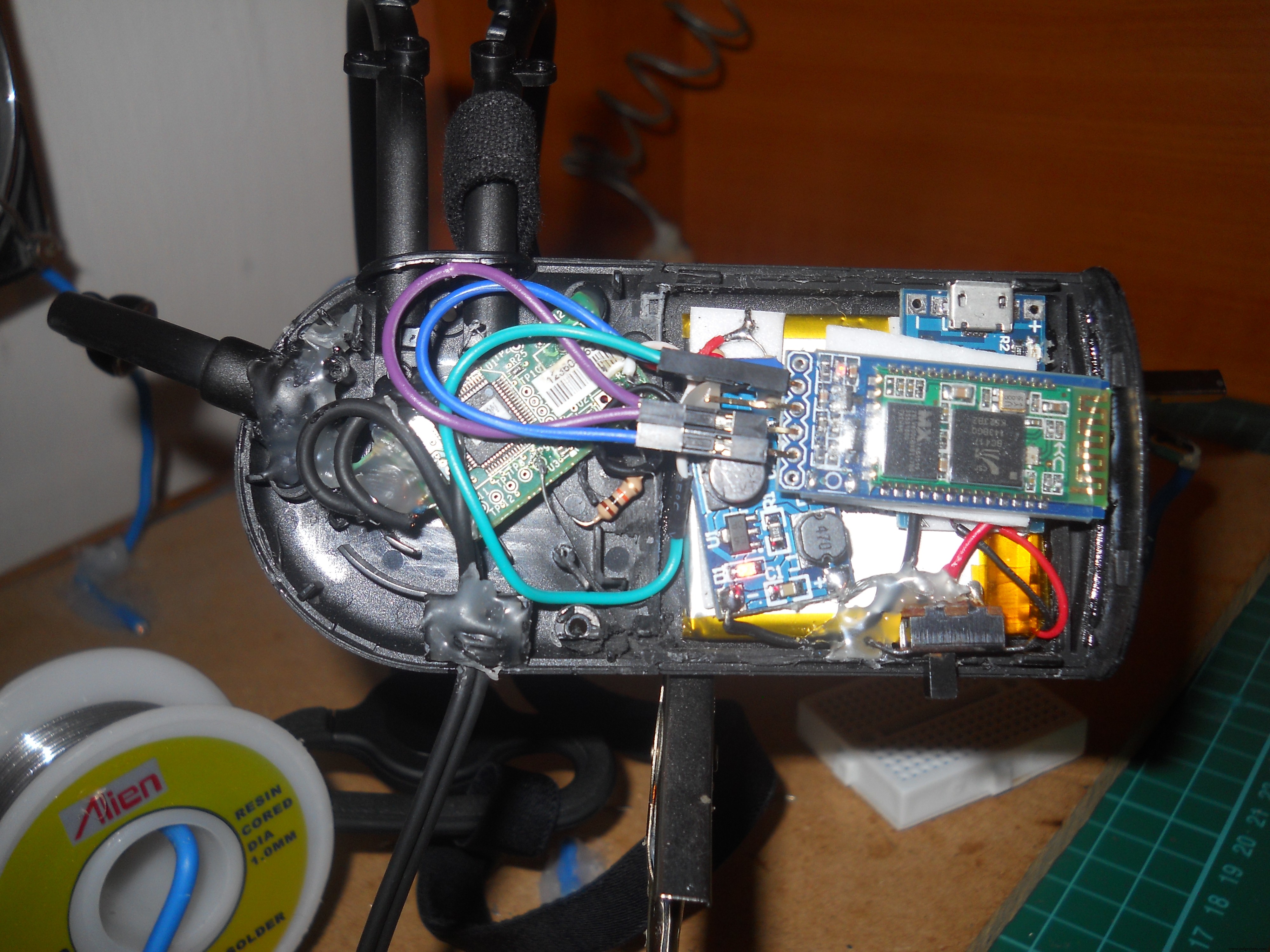 Uw Robot Besturen met Hersengolven: Uitgebreid Arduino Project