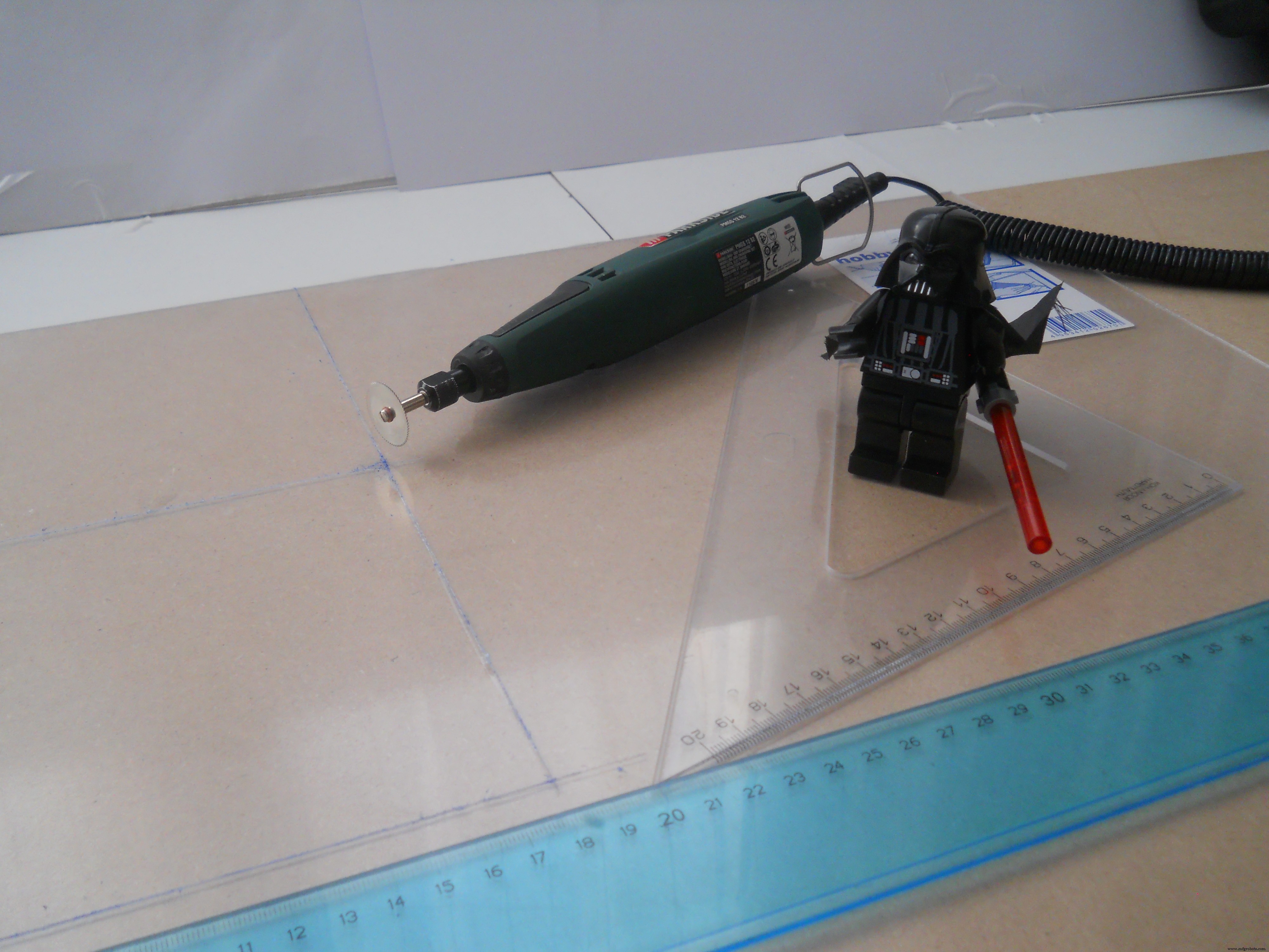 Uw Robot Besturen met Hersengolven: Uitgebreid Arduino Project