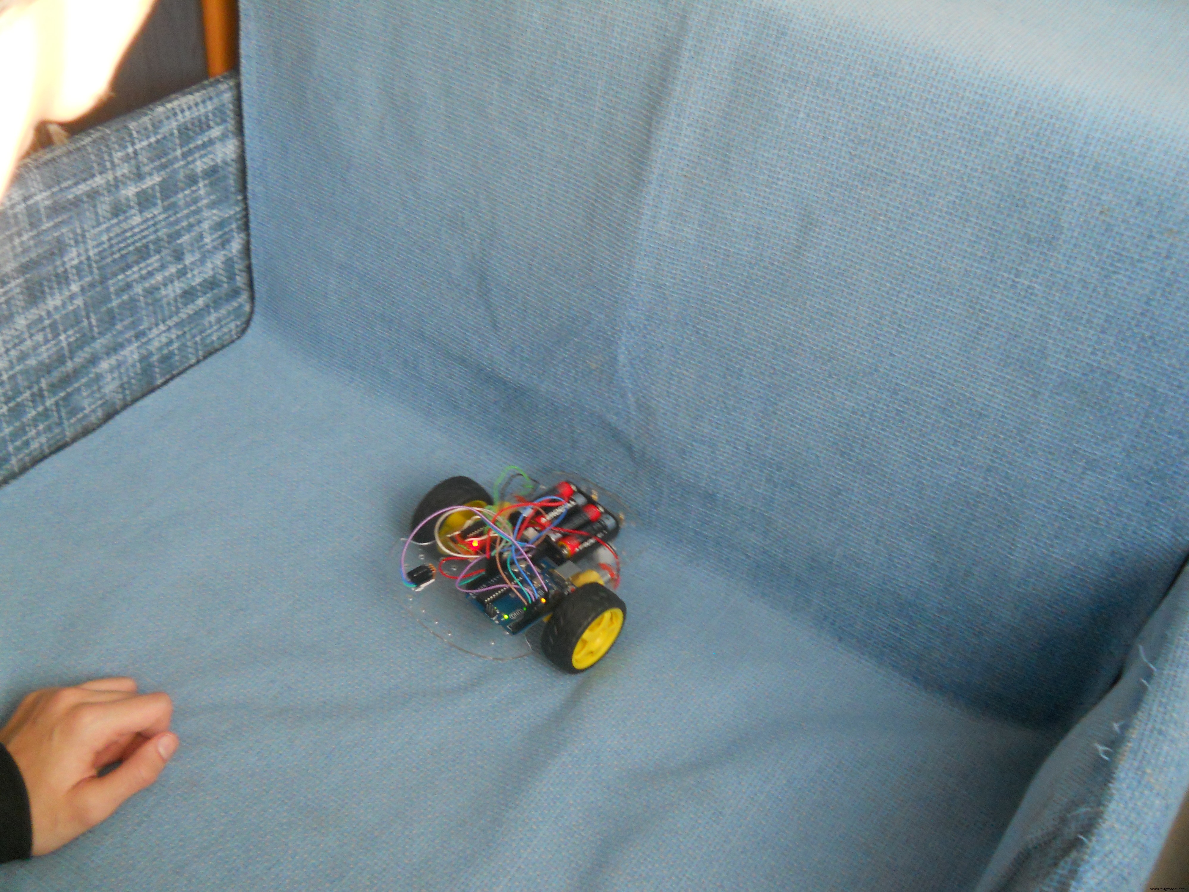 Uw Robot Besturen met Hersengolven: Uitgebreid Arduino Project