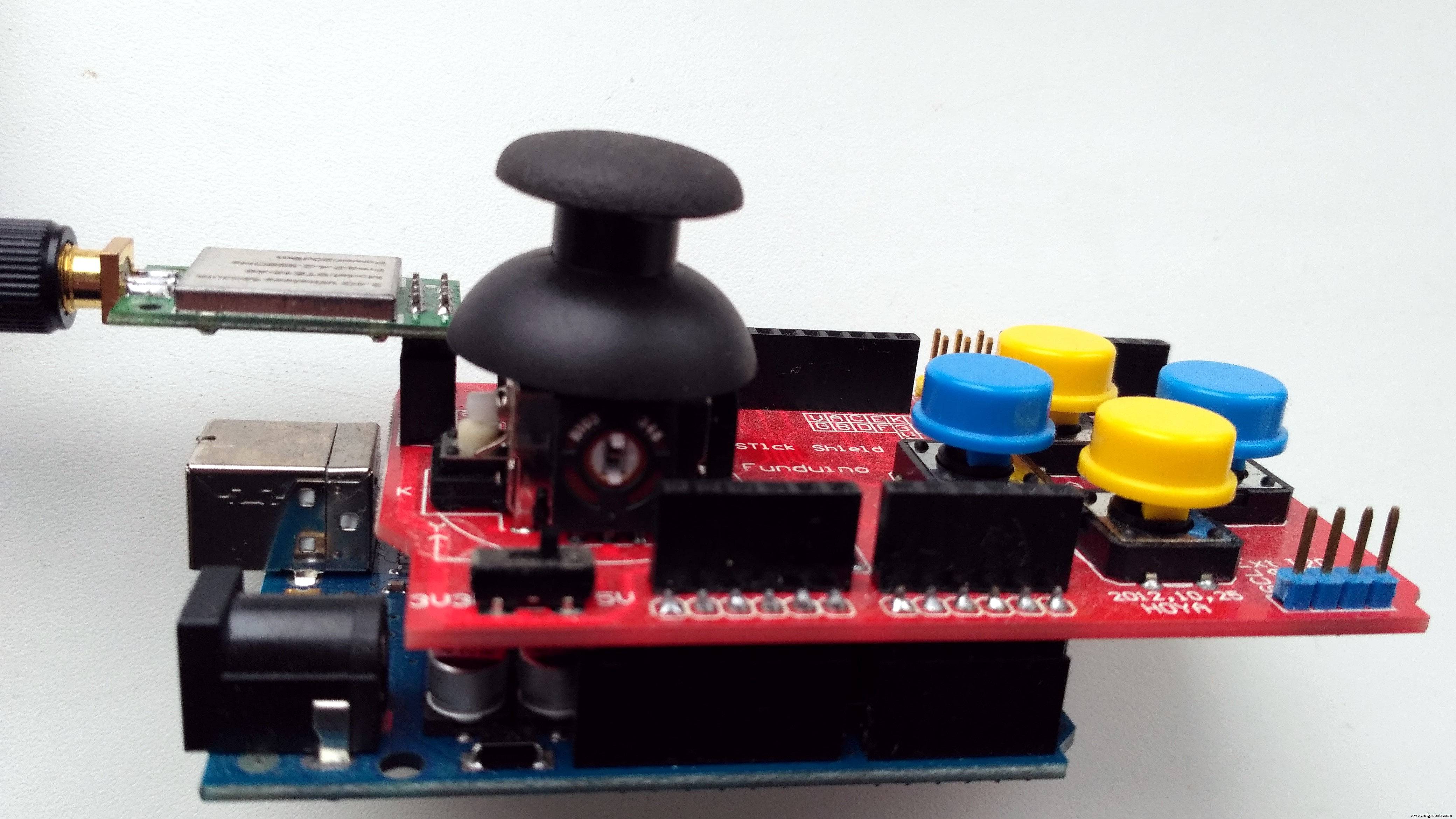 Arduino 4WD RC-auto: complete onderdelenlijst en bouwhandleiding