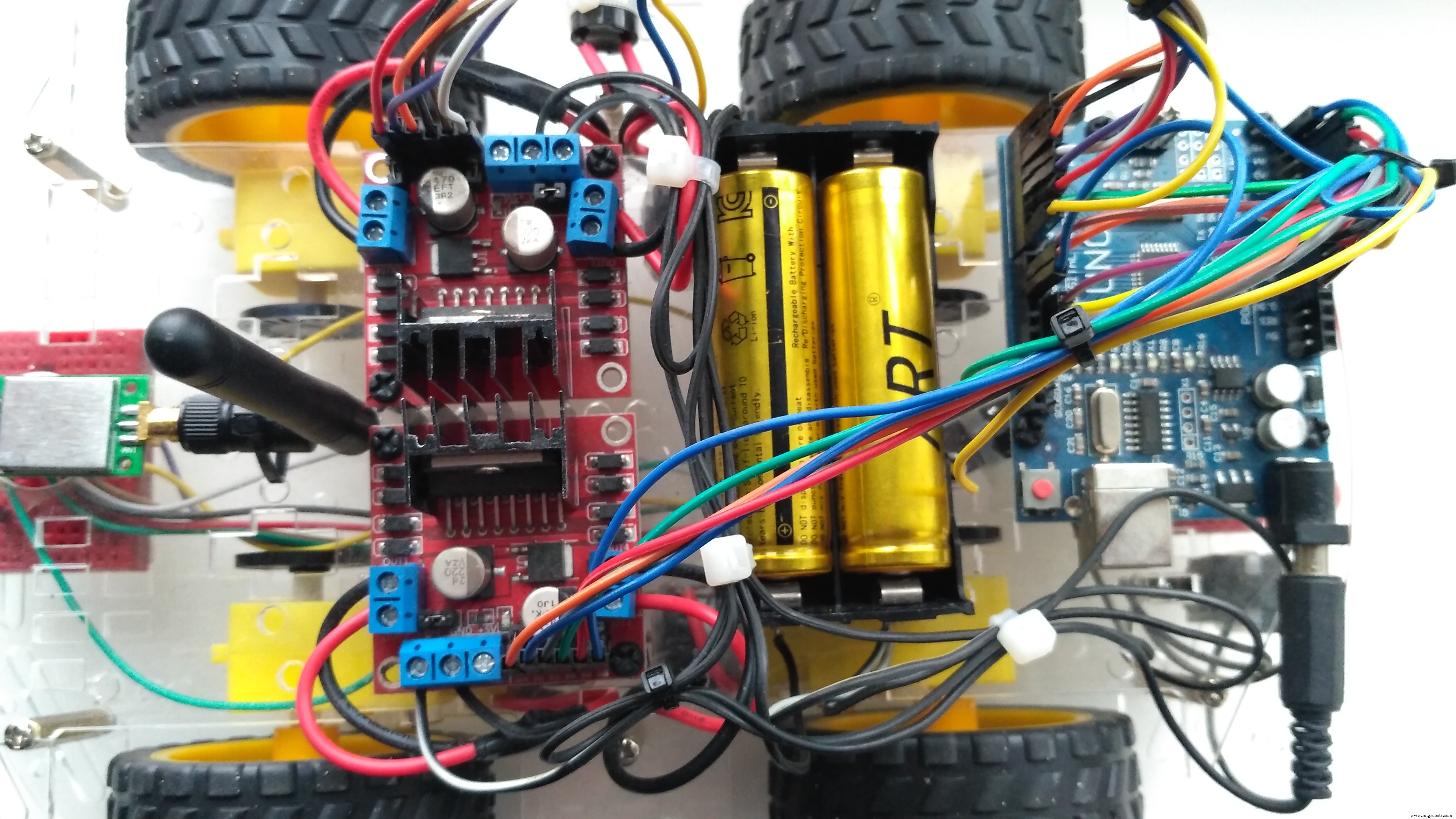 Arduino 4WD RC-auto: complete onderdelenlijst en bouwhandleiding