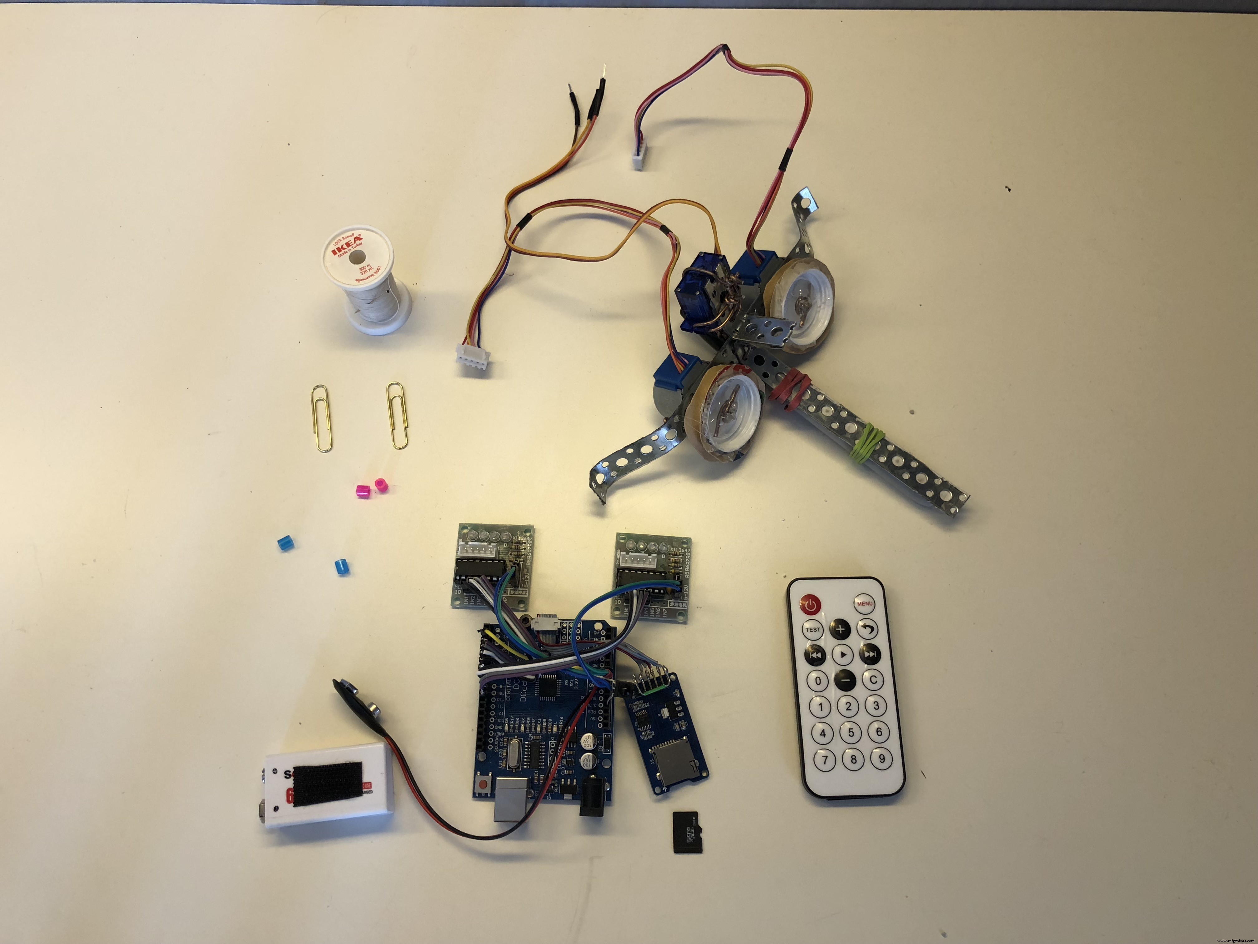 Bouw Je Eigen $15 Muurplotter: Betaalbare DIY met Arduino