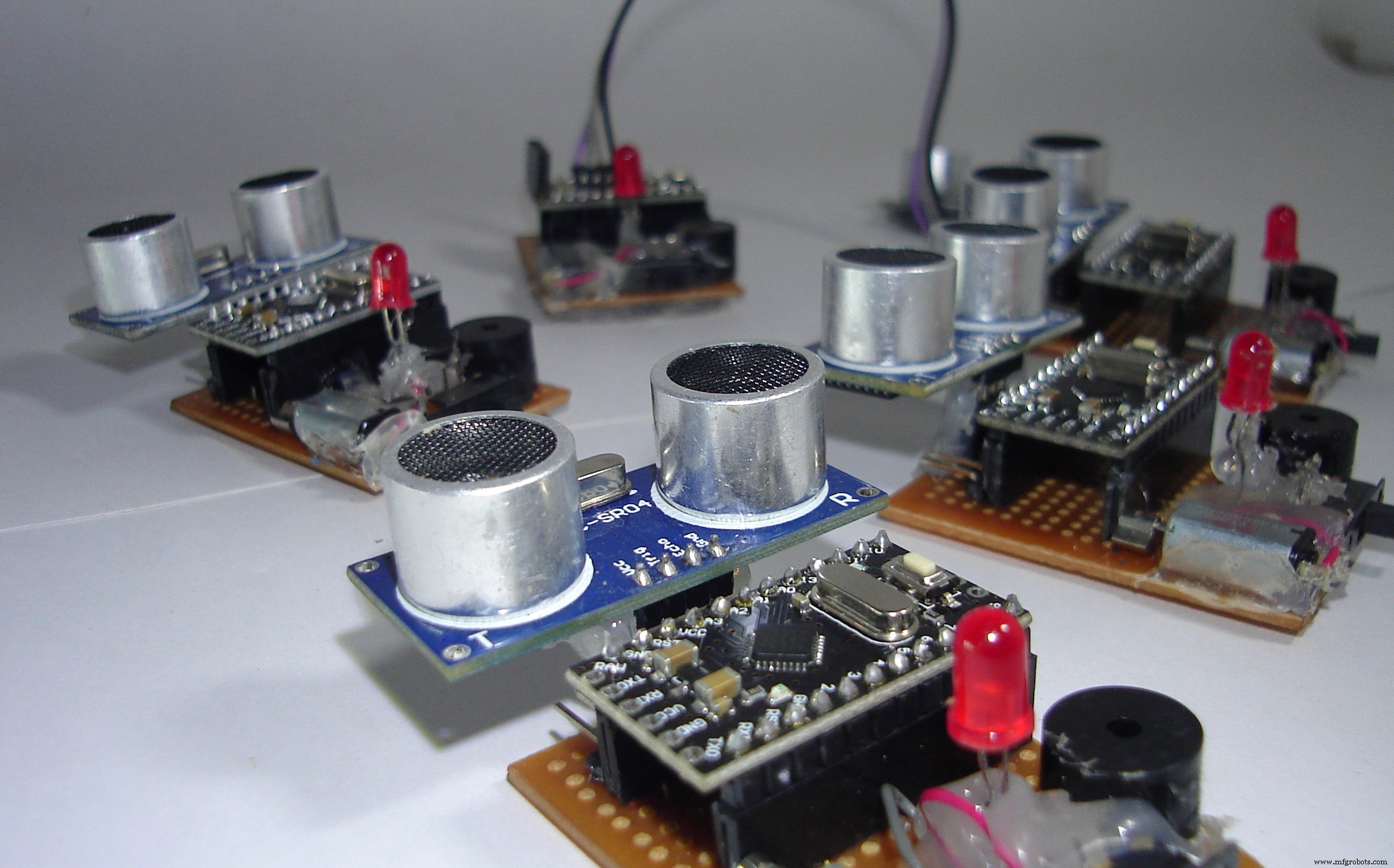 Arduino-aangedreven Derde Oog: Hulpmiddel voor Blinden
