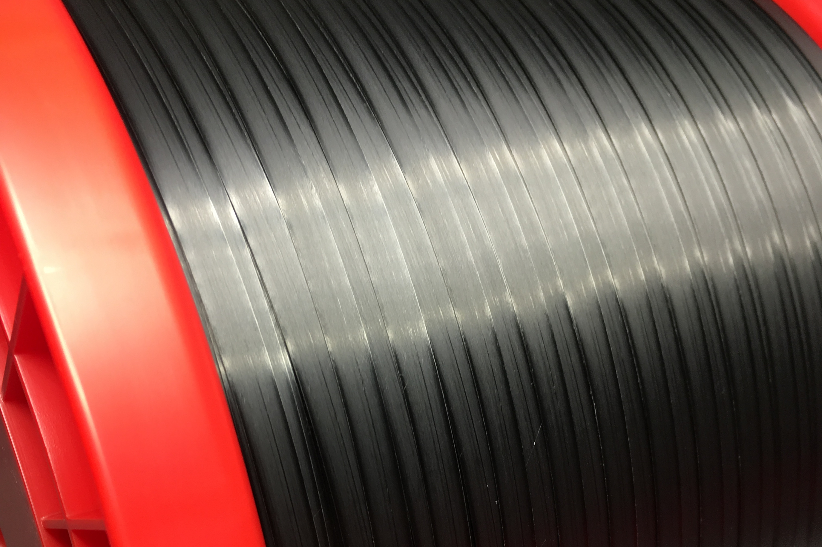 Suprem Verbetert Thermoplastische Technologie voor Grootschalige Composiet Additive Manufacturing
