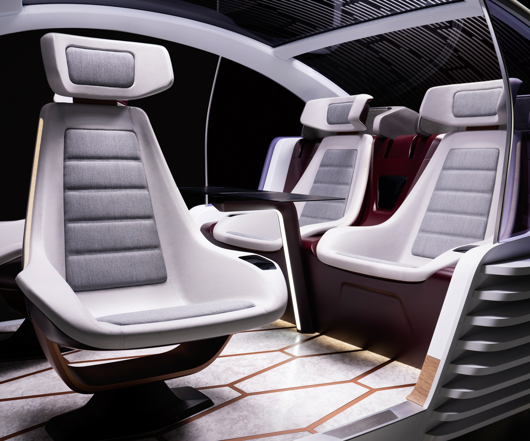 Covestro presenteert Maezio thermoplastische composiet interieurs voor toekomstige mobiliteit