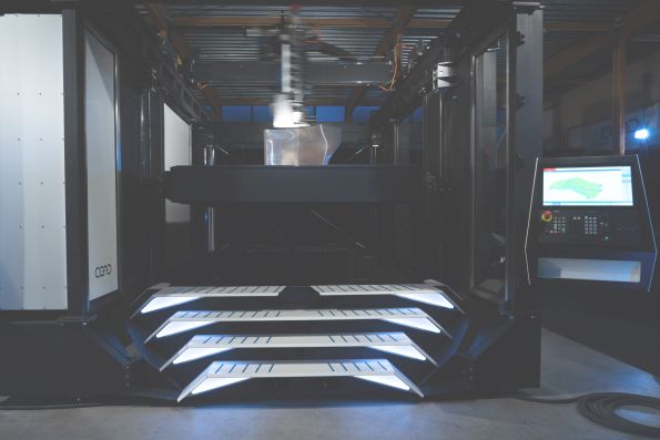 Industrialiseren van continuous fiber composite 3D-printen in Delft: vooruitgang & productiesucces