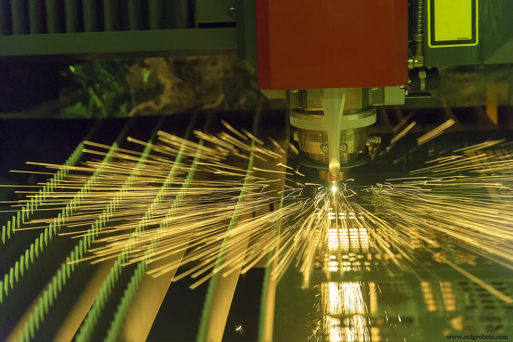 Lasersnijden: De Superieure Keuze voor Precisie Bladmetaalbewerking