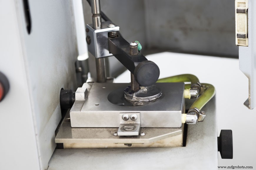 Geavanceerde Spectrometers voor Precieze Elementanalyse in Giteireimetaalen
