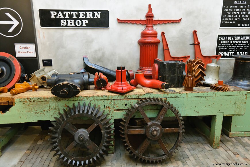 Patronenmaken: Preciëze Was- en Houtpatronen voor Metalen Gieten