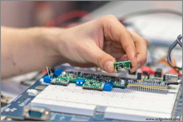 Top 10 Essentiële PCB-fabricagetechnieken voor Ontwerpers
