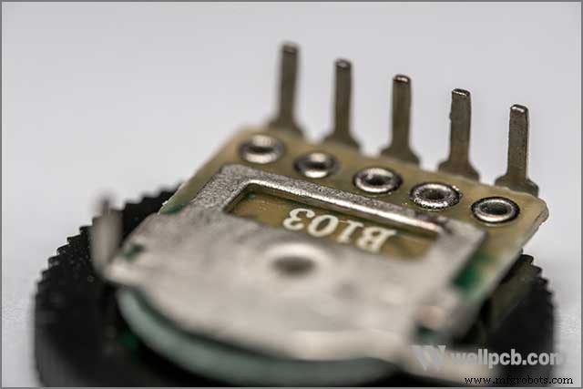 15 Essentiële Elektronische Printplaatcomponenten Die U Moet Kenen