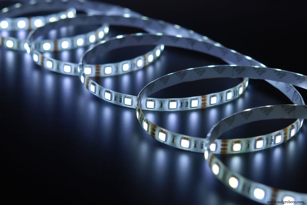 Faraday Zaklamp: Complete gids voor bouwen en gebruiken van een mechanische lichtbron