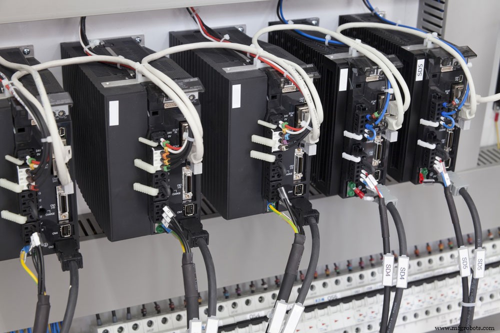 High-performance variabele spanning & stroom voeding: stabiele uitgang voor lab en industrie