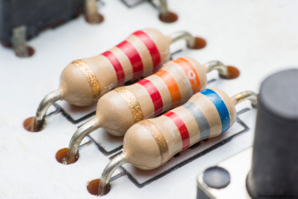 Bouw een betrouwbare LED-spanningsindicator: 4 eenvoudige DIY-projecten