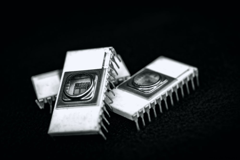 AT89C51 Microcontroller: Overzicht, Pinouts, Programmeertips & Alternatieven