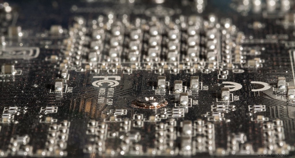Gevernkelde PCB s: Superieure Geleiding en Betrouwbaarheid voor High-Performance Elektronica