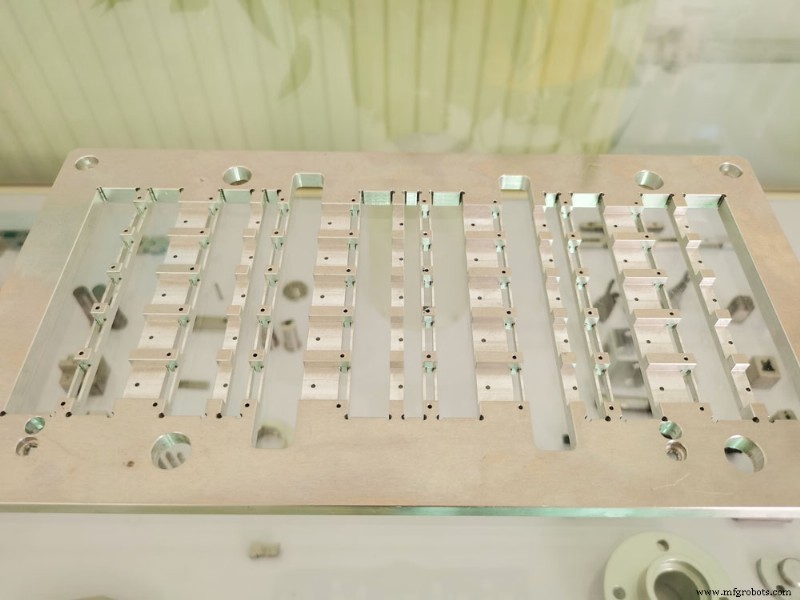 Precisie Garanderen: Bewerkingsnauwkeurigheid & Best Practices voor Dunwandige Onderdelen