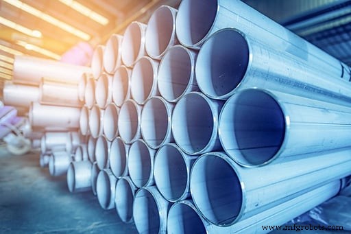4 veelvoorkomende mythen over het kiezen van een maatwerk metaalfabricagepartner ontkracht
